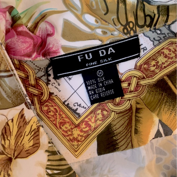 Fu Da Blouse - Picture 5 of 5